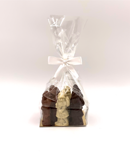 12 pralin&eacute; kerstmanpralines